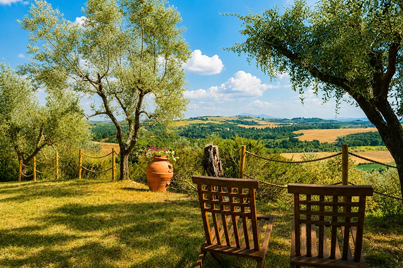 beautiful tuscany landscape bnb poggio il poderuccio
