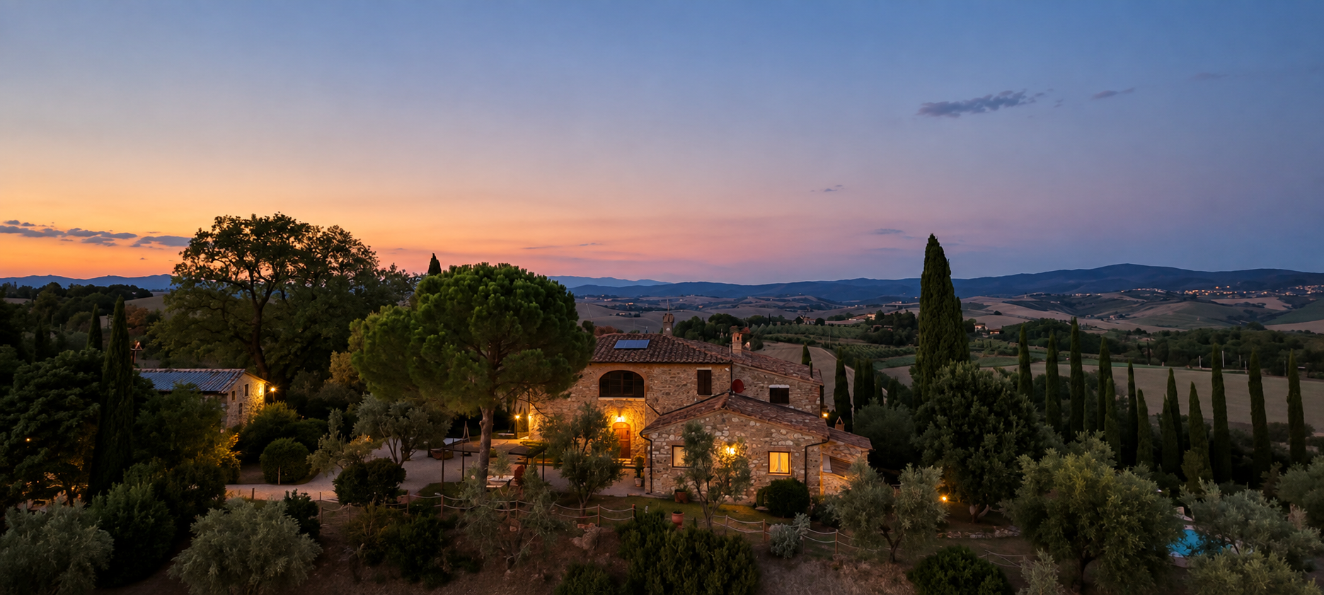poggio-il-poderuccio-casale-crepuscolo-01