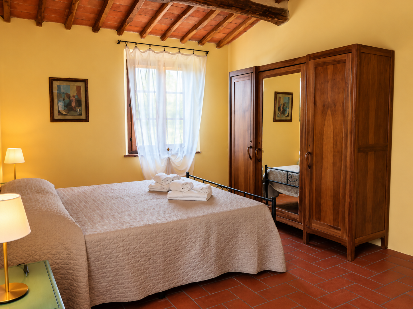 poggio-il-poderuccio-quercia-camera-letto-armadio-01