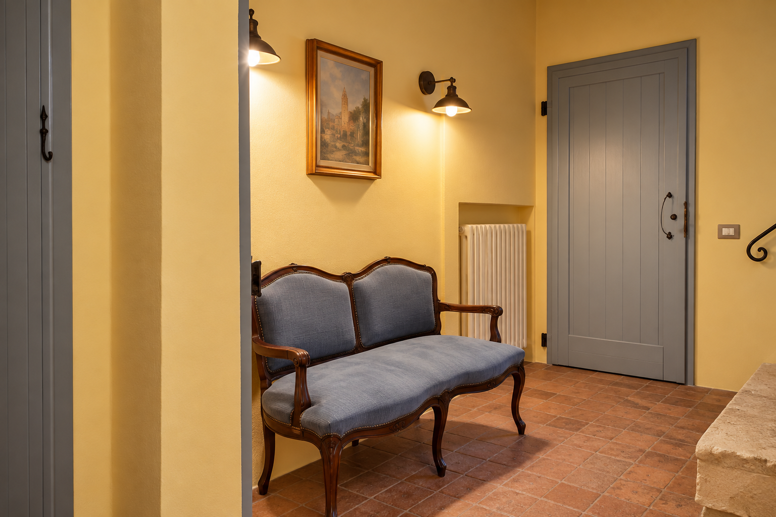 poggio-il-poderuccio-quercia-divanetto-ingresso-01